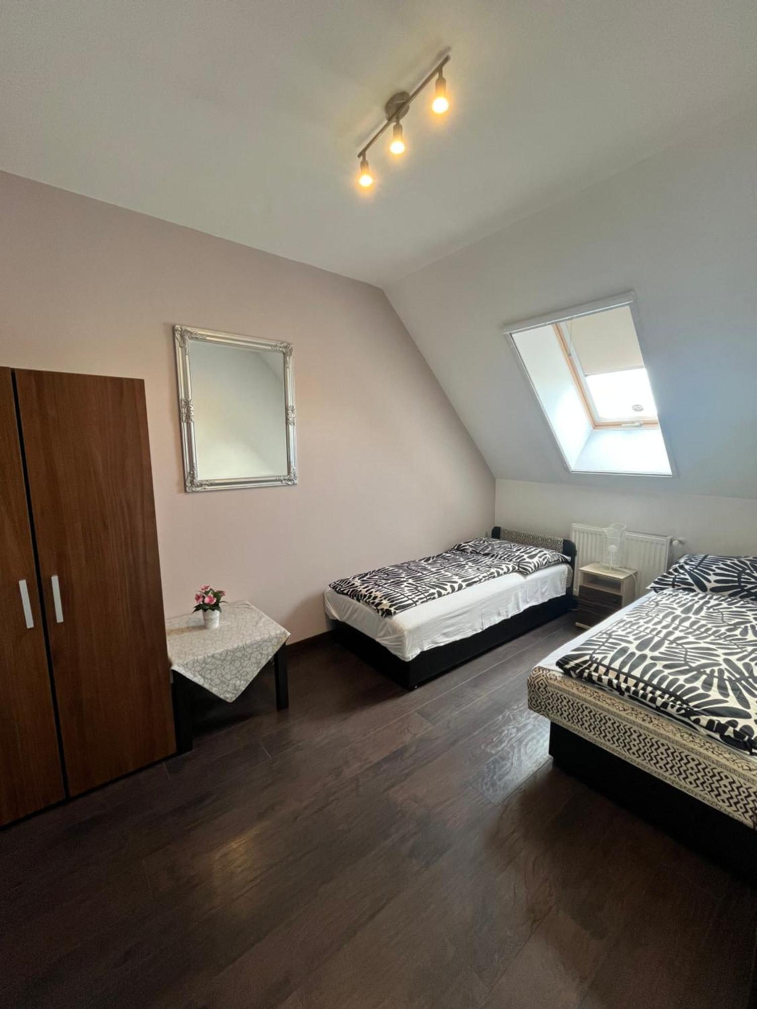Rediapartmanok Budapeste Exterior foto