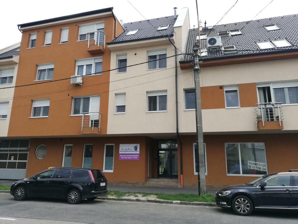 Rediapartmanok Budapeste Exterior foto